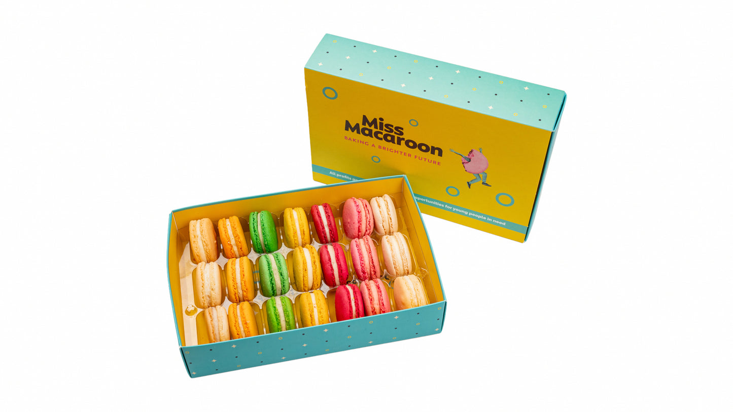 Milk-Free Collection Macaroons Gift Box