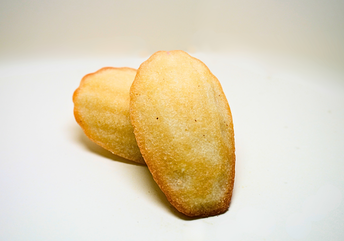 Classic Gluten-Free Madeleine — Box of 15