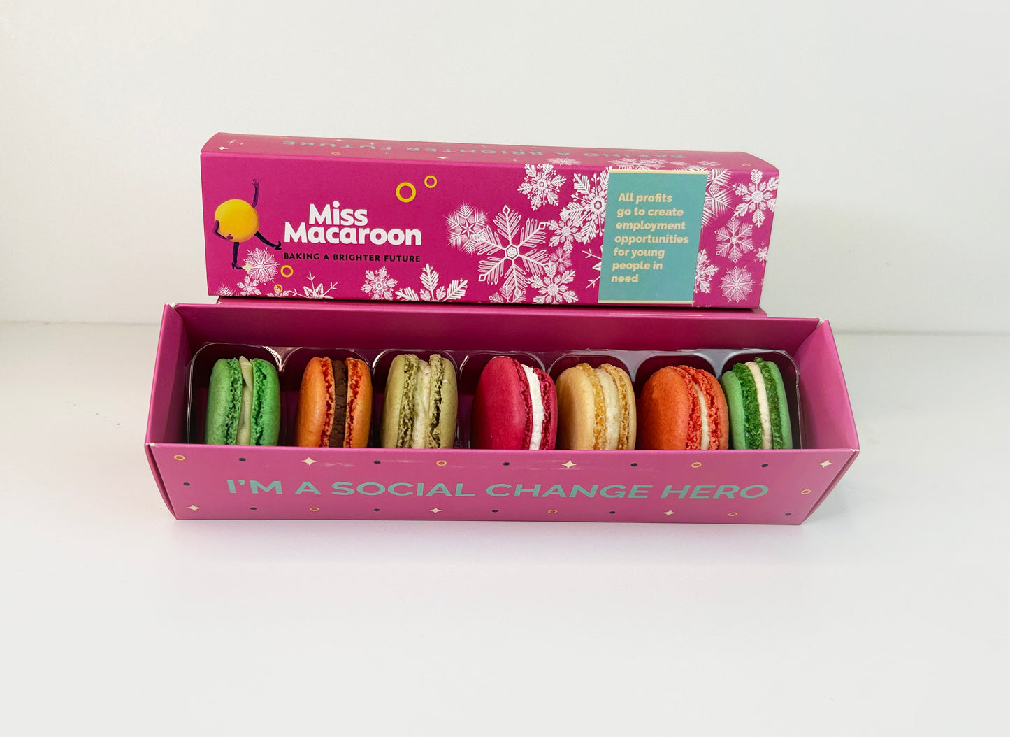 Christmas Macaroon Gift Box
