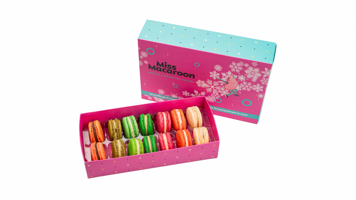 Christmas Macaroon Gift Box