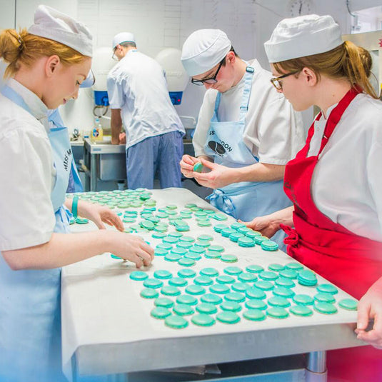 No Alcohol Chocolate Lovers Macaron Hamper Miss Macaroon